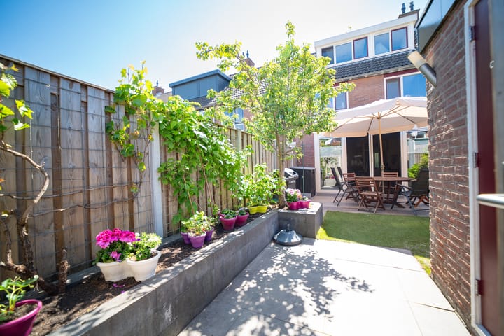 Photo 43 of Pauwoog 11