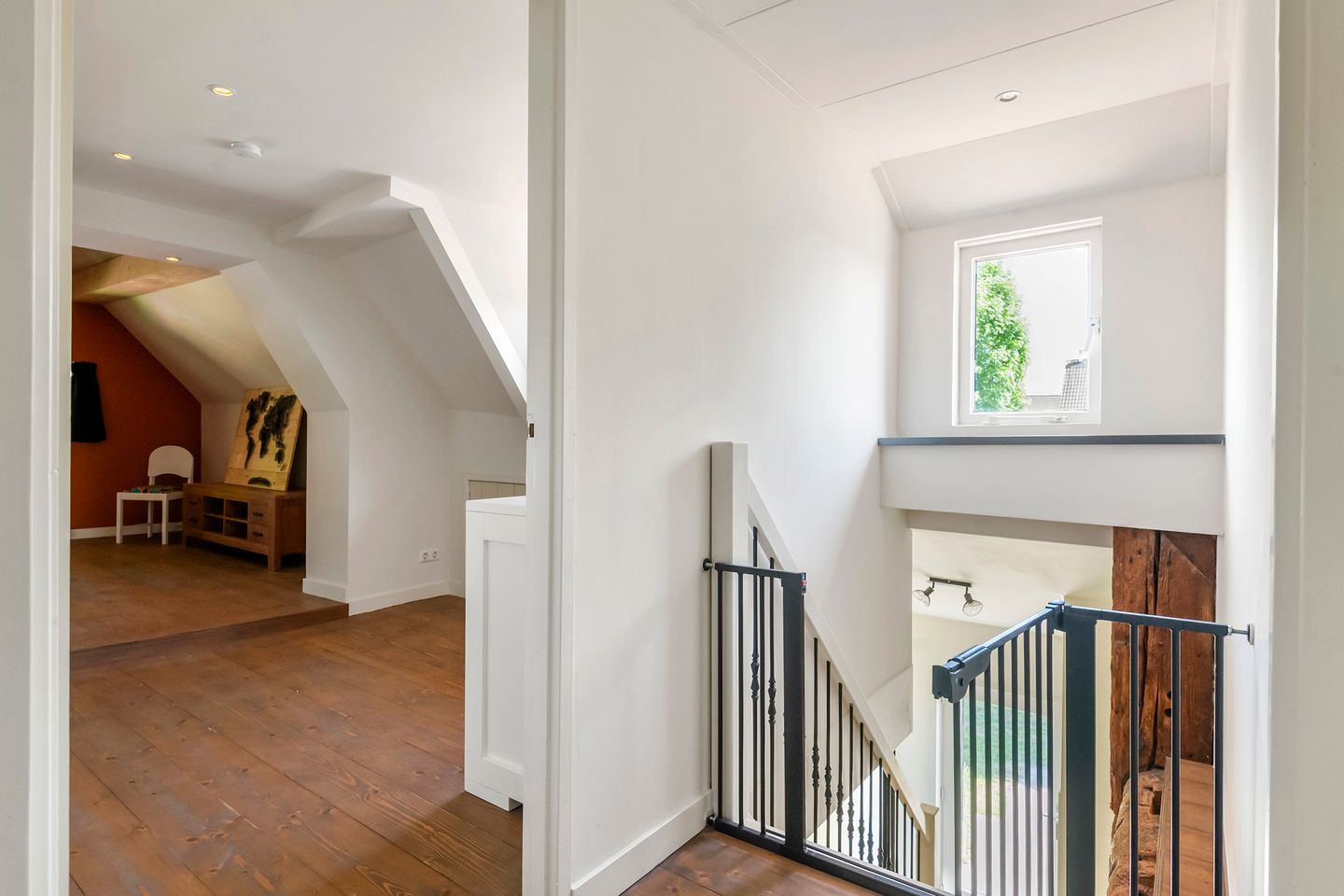 Foto 40 van Prinses Amaliastraat 2