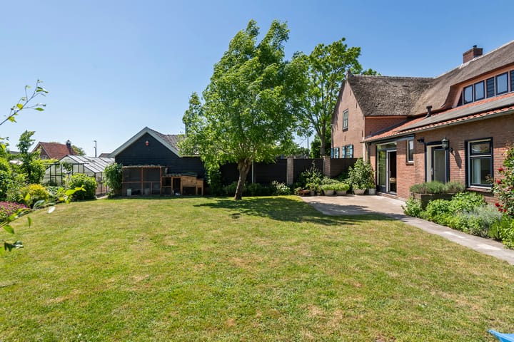 Foto 62 van Prinses Amaliastraat 2