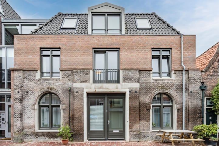 Foto 3 van West Havenstraat 8-A