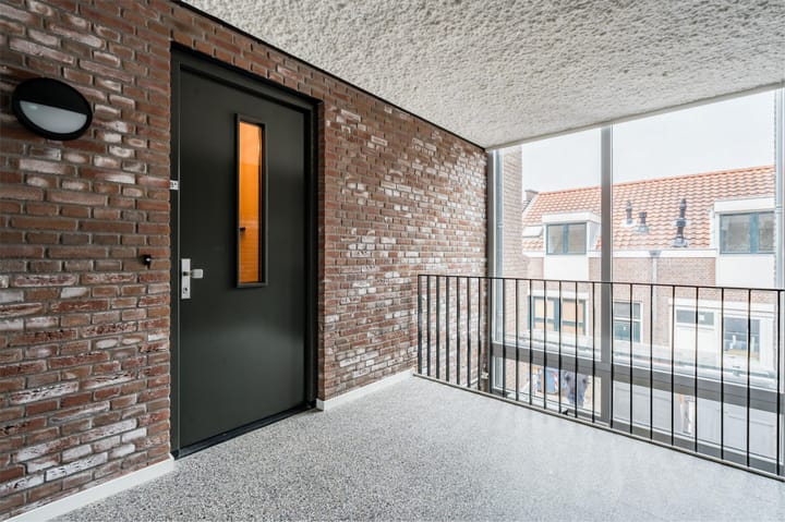 Foto 11 van West Havenstraat 8-A