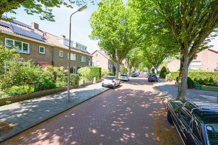 Foto 50 van Corantijnstraat 24