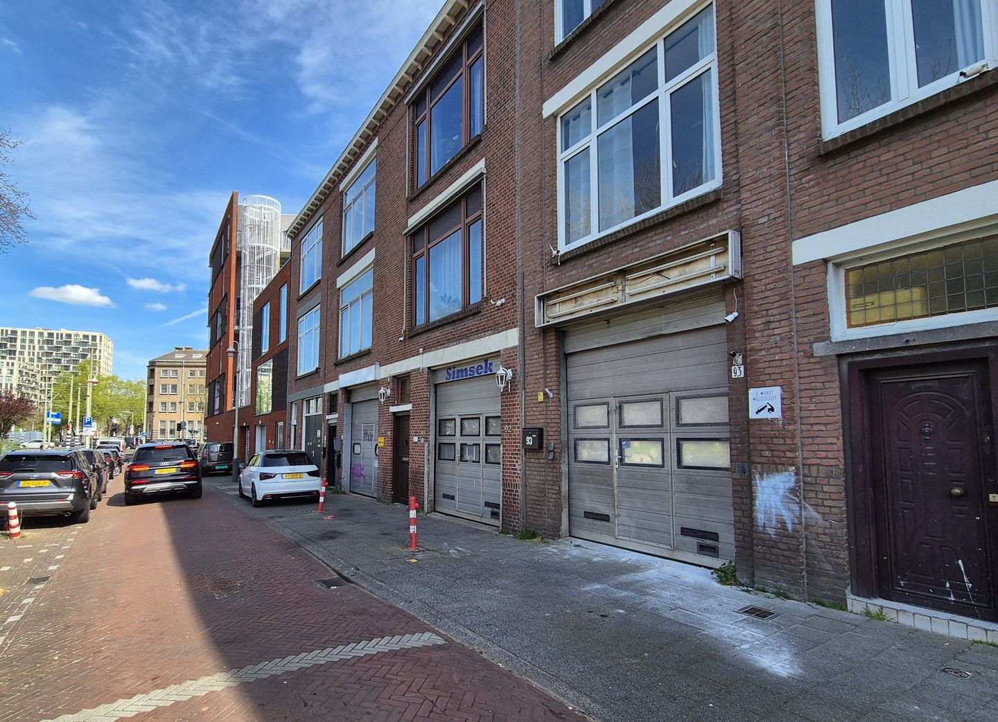 View photo 3 of Laakkade 93