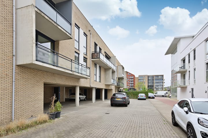 Foto 12 van Olivier van Noortstraat 162