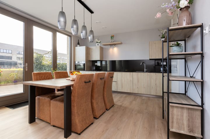 Foto 2 van Leyweg 1205