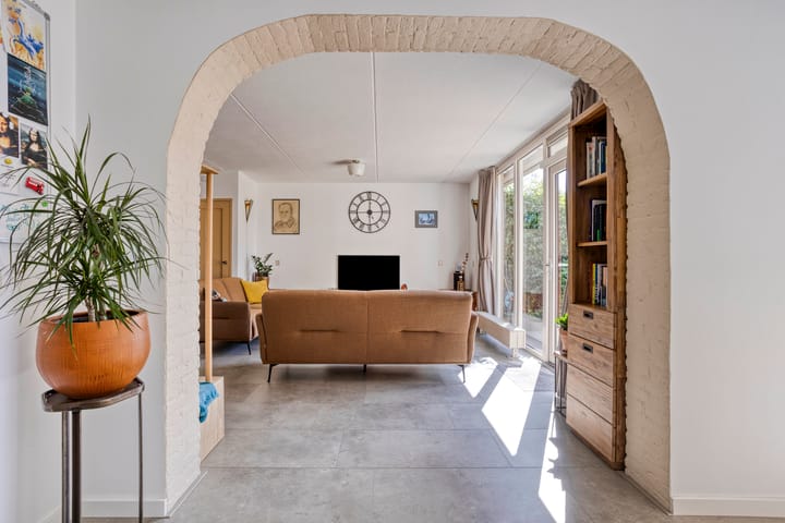 Photo 13 of Koolzaadveld 2