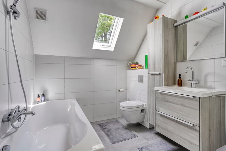 Photo 25 of Koolzaadveld 2