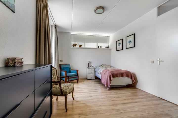 Foto 12 van Hoefslag 11-A