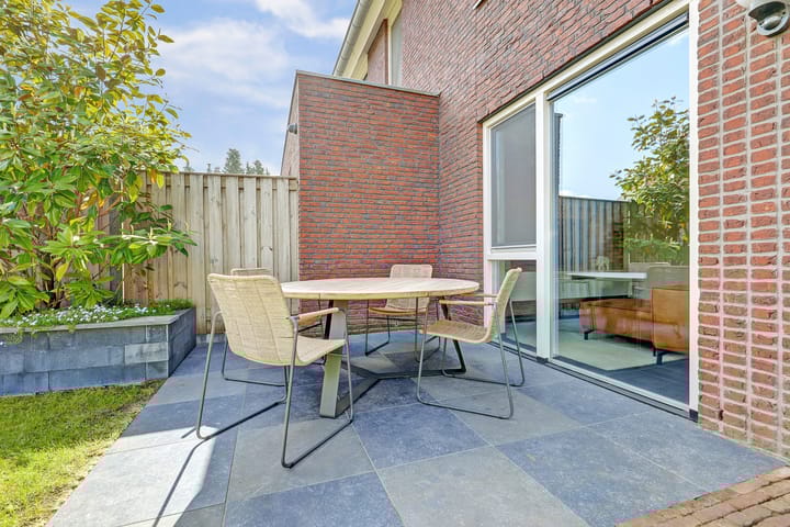 Foto 18 van Biezenstraat 184