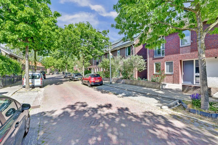 Foto 37 van Biezenstraat 184