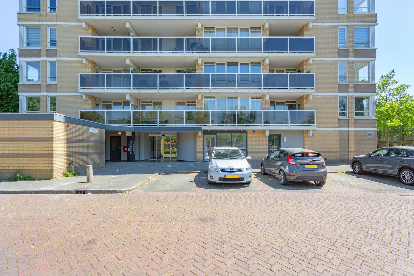 Bekijk foto 2 van Dr. Willem Dreesweg 277