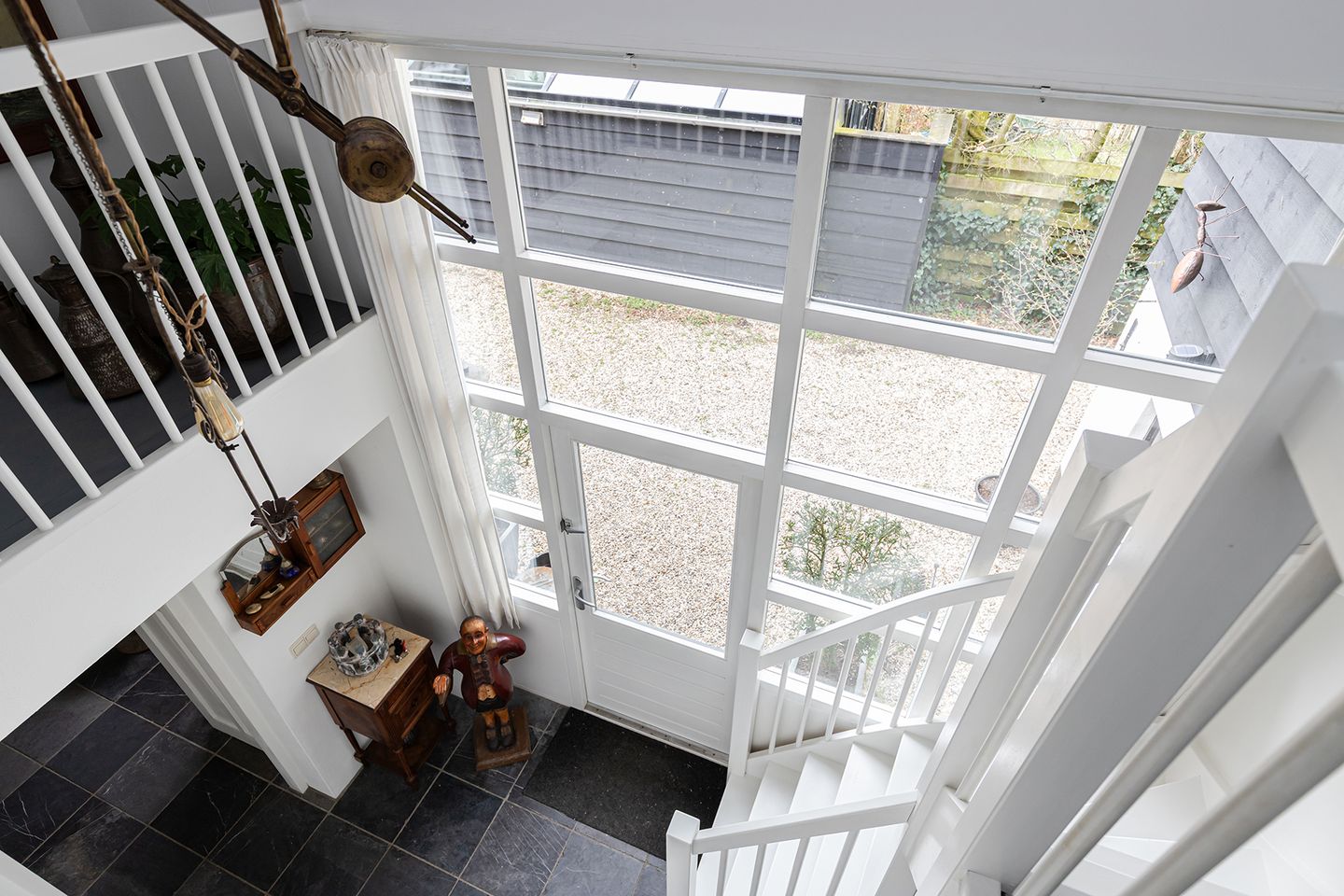 Photo 10 of Westeinde 8