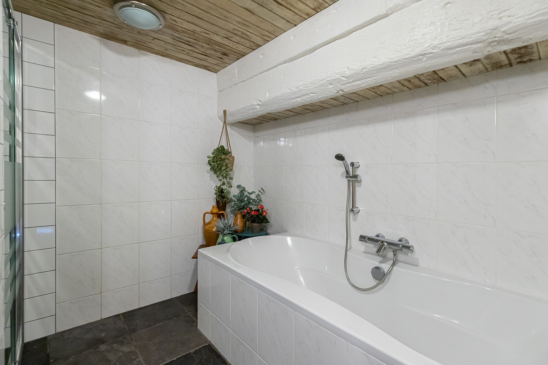 Photo 30 of Westeinde 8