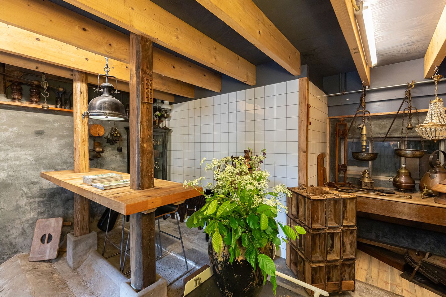 Photo 35 of Westeinde 8