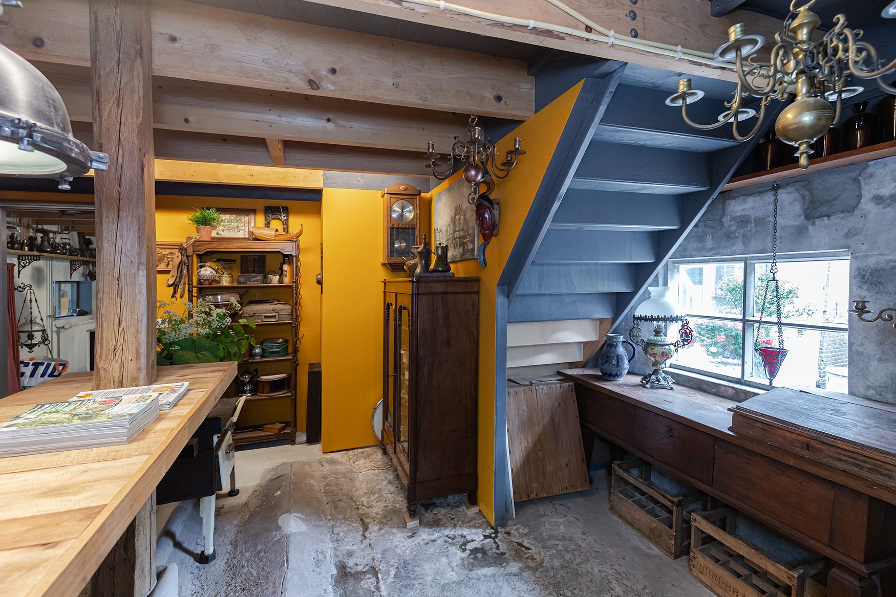 Photo 36 of Westeinde 8