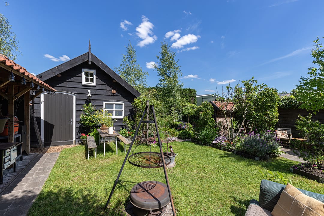 Photo 77 of Westeinde 8