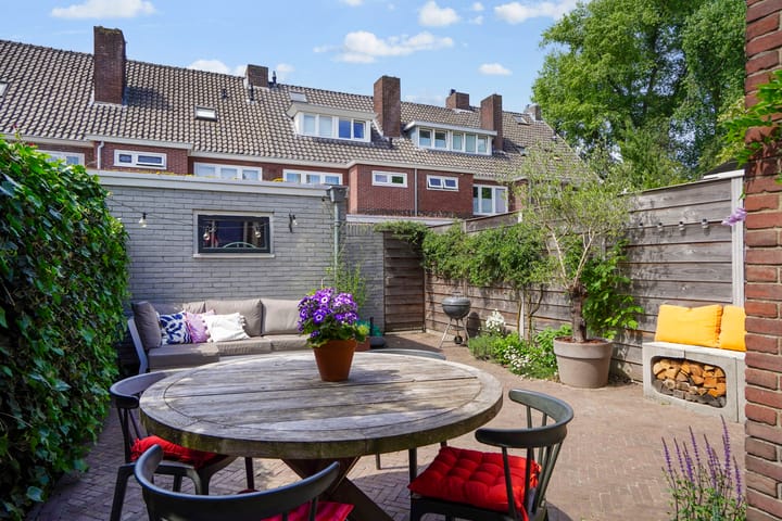 Foto 19 van Ackersdijckstraat 44