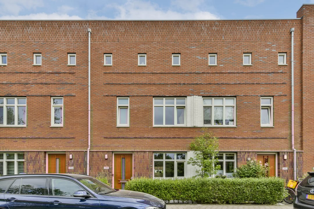 Foto 1 van Het Betonijzer 244