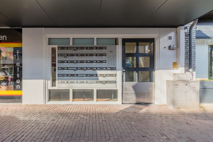 Foto 3 van Burgwal 106