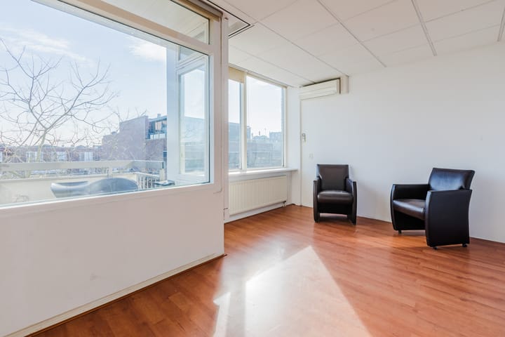 Foto 8 van Burgwal 106