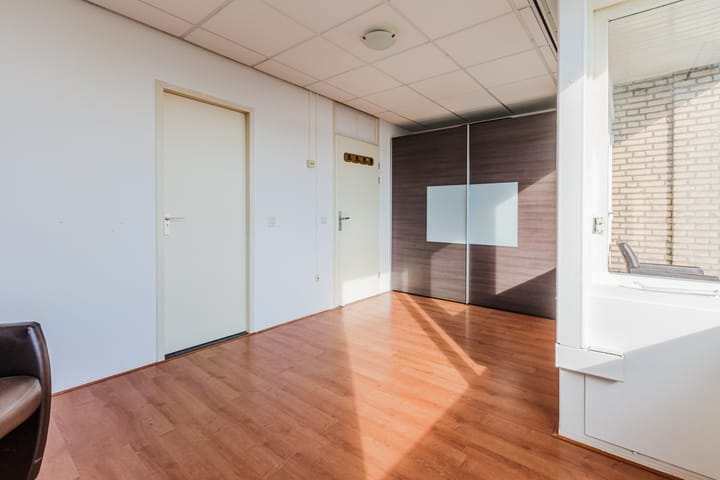 Foto 9 van Burgwal 106