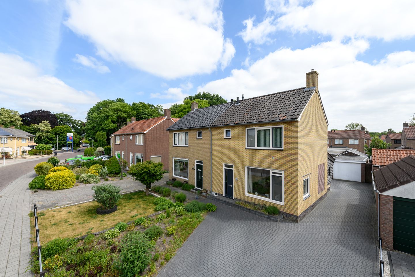 Foto 1 van Beatrixstraat 35