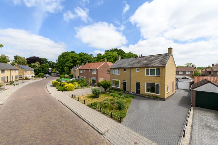 Foto 39 van Beatrixstraat 35