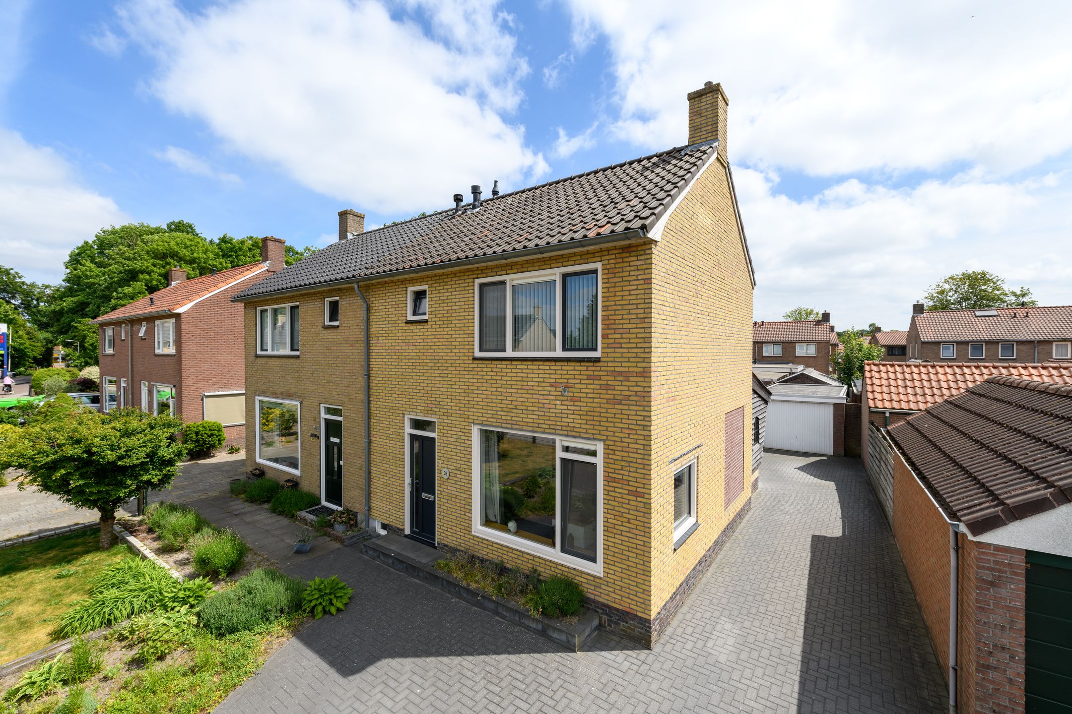 Foto 42 van Beatrixstraat 35