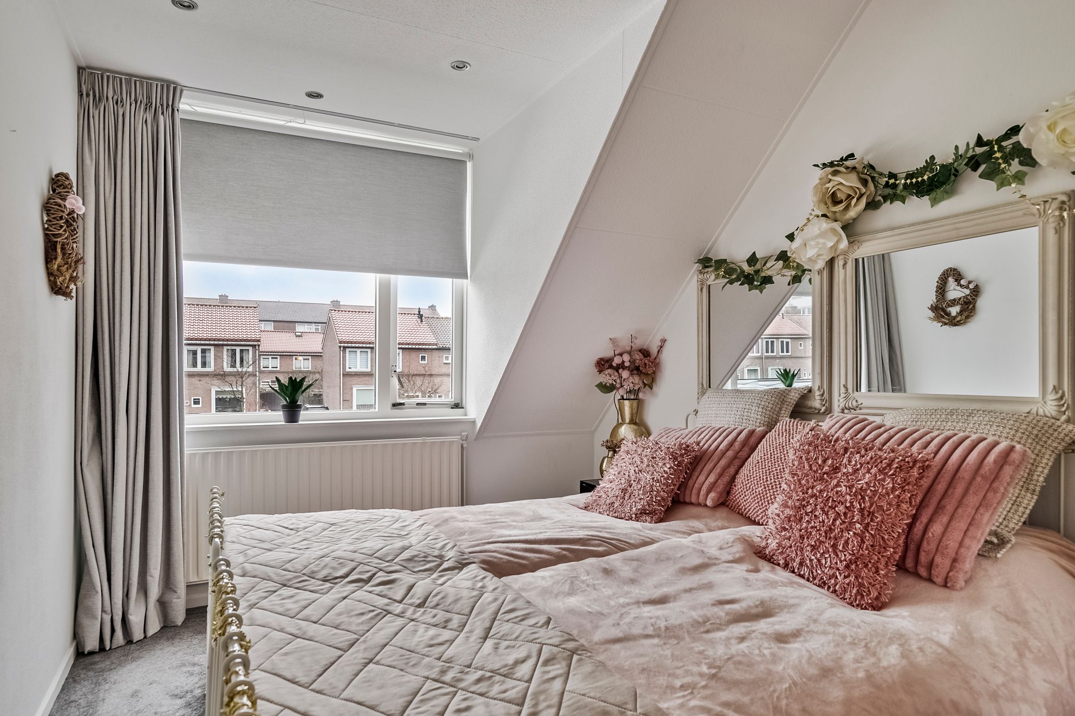 Foto 18 van Van Linschotenstraat 19