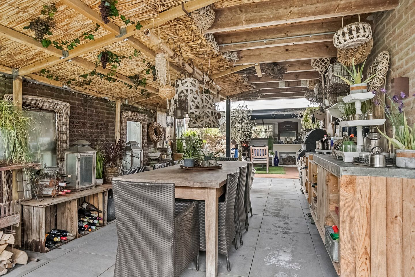 Foto 29 van Van Linschotenstraat 19