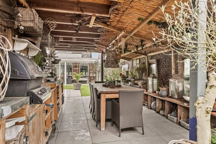 Foto 31 van Van Linschotenstraat 19