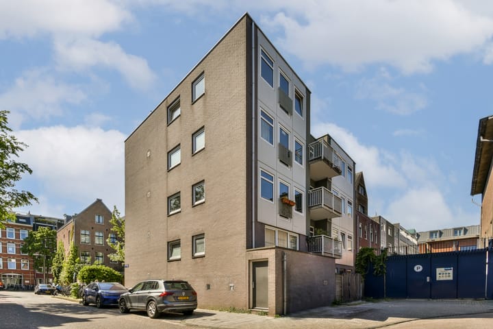 Foto 18 van Leeuwenhoekstraat 57