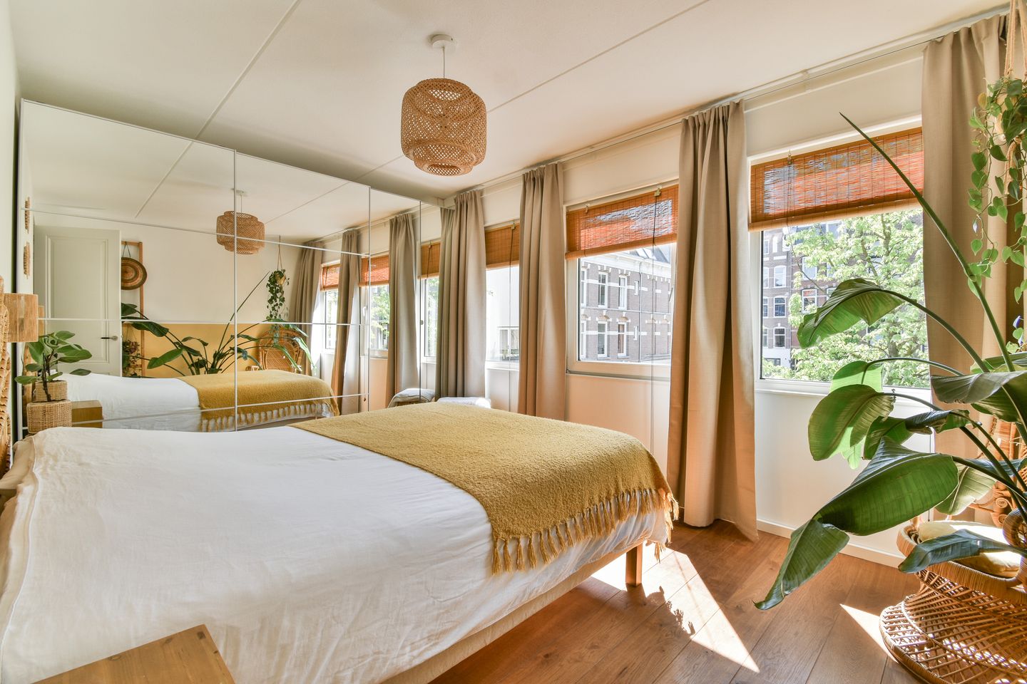 Foto 10 van Leeuwenhoekstraat 57