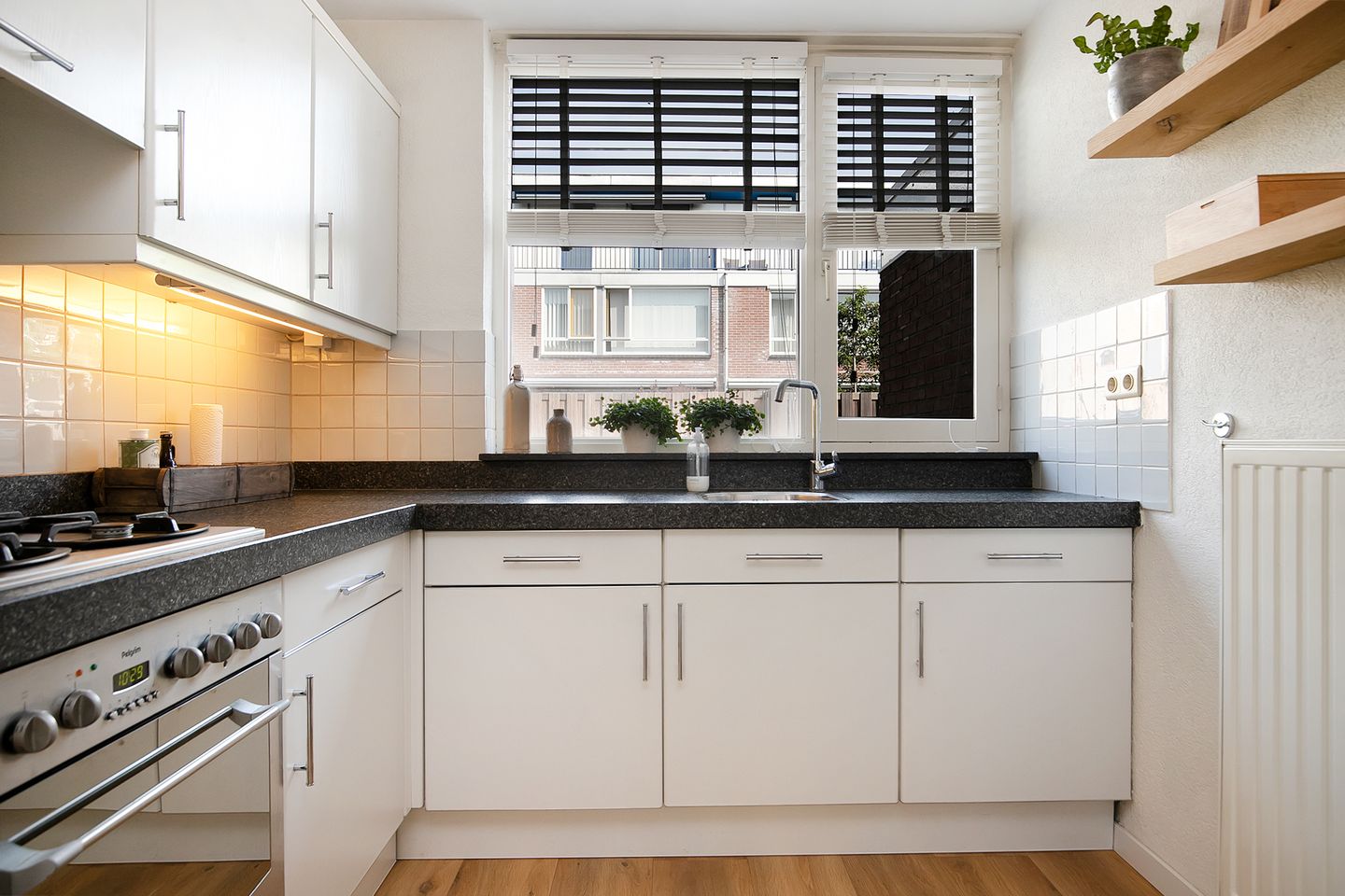 Foto 14 van Prof. R. Casimirstraat 73