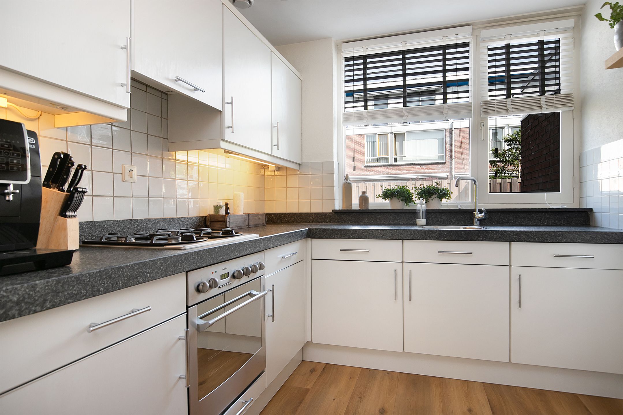 Foto 15 van Prof. R. Casimirstraat 73