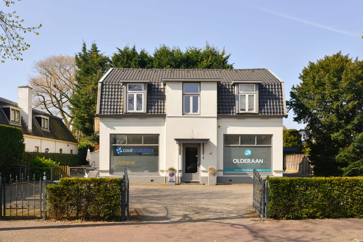 Lindenlaan 42, Huizen