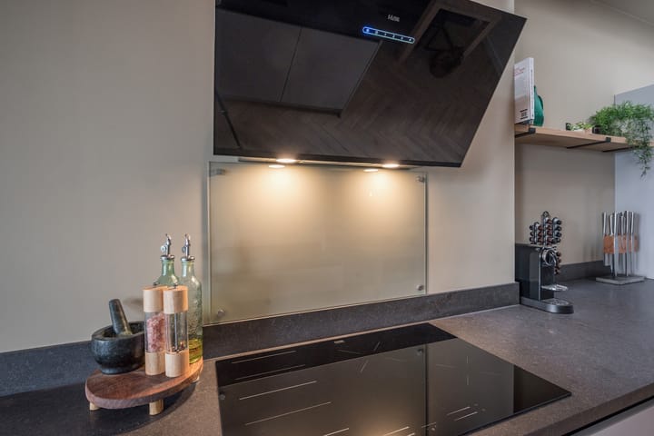 Foto 14 van Parallelweg 101-G