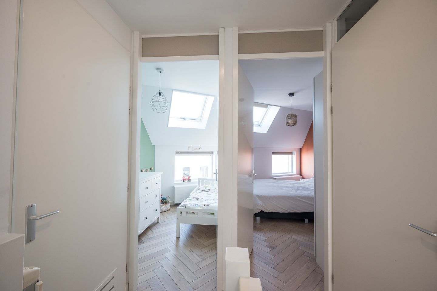 Foto 20 van Parallelweg 101-G