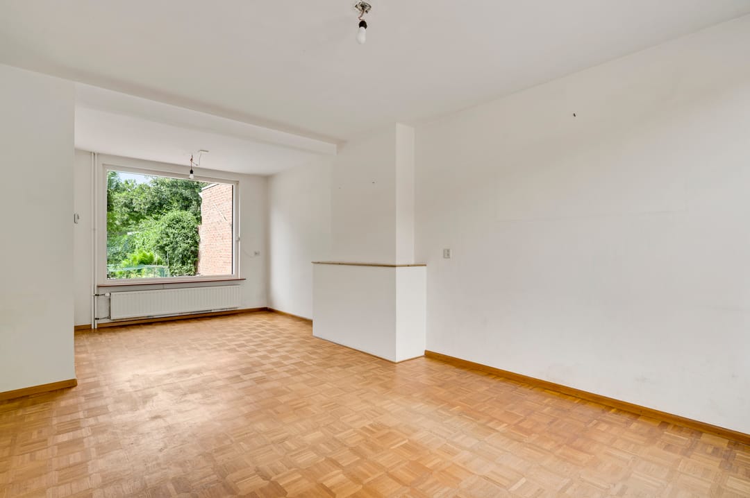 Foto 8 van Esdoornlaan 9