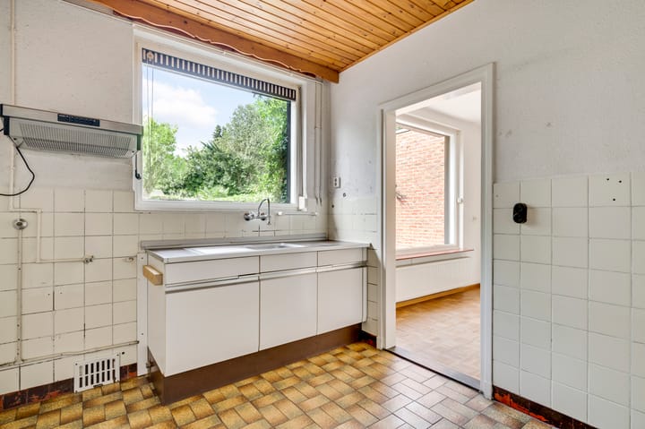 Foto 12 van Esdoornlaan 9