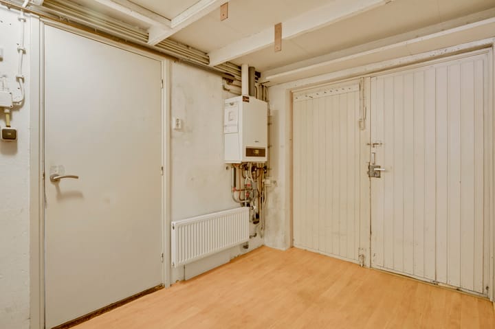 Foto 14 van Esdoornlaan 9