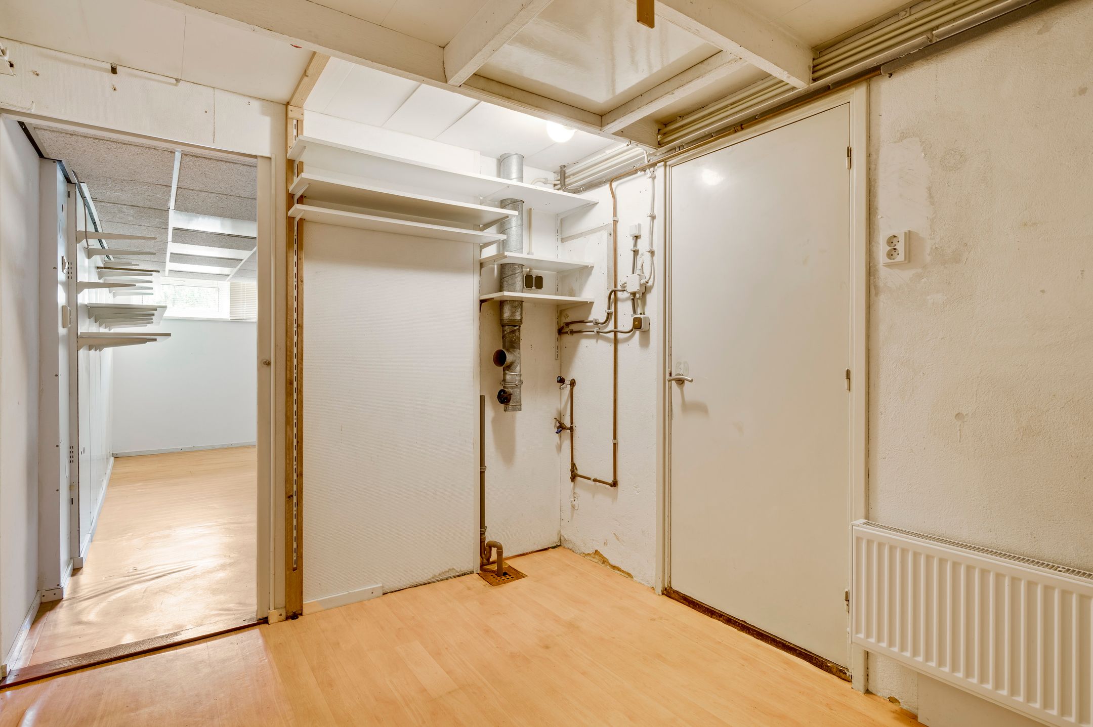 Foto 15 van Esdoornlaan 9