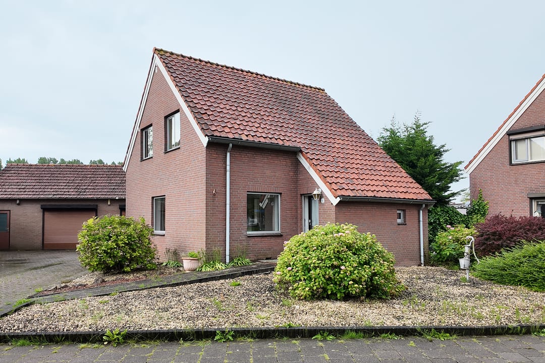 Photo 1 of Edvard Griegstraat 4