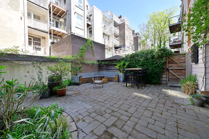 Photo 15 of Govert Flinckstraat 257