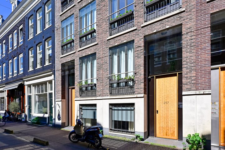 Photo 26 of Govert Flinckstraat 257