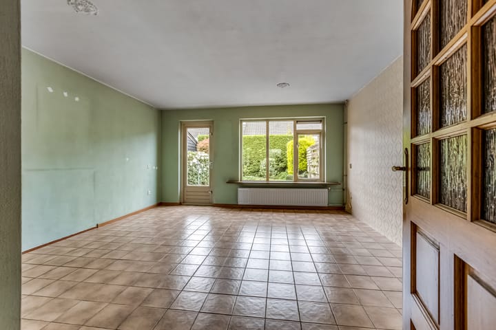 Foto 4 van Van Miereveltstraat 13