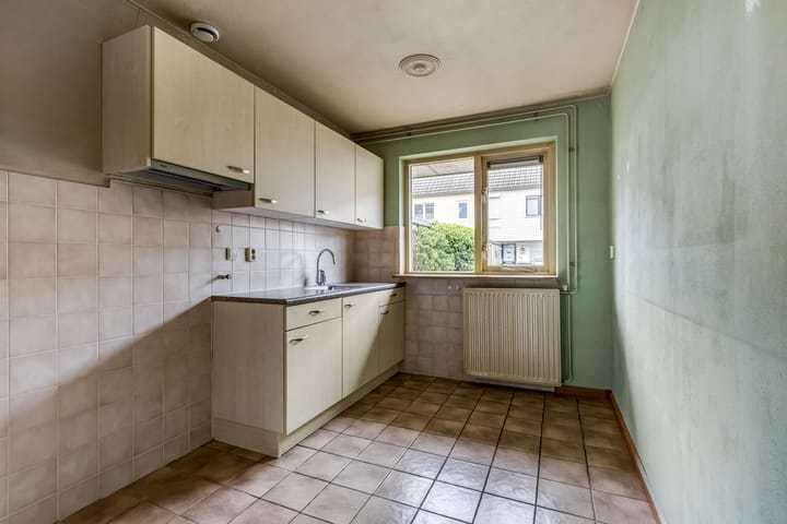 Foto 8 van Van Miereveltstraat 13