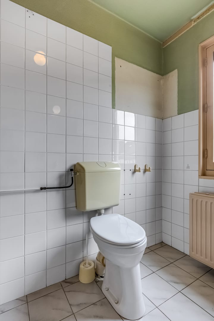 Foto 18 van Van Miereveltstraat 13