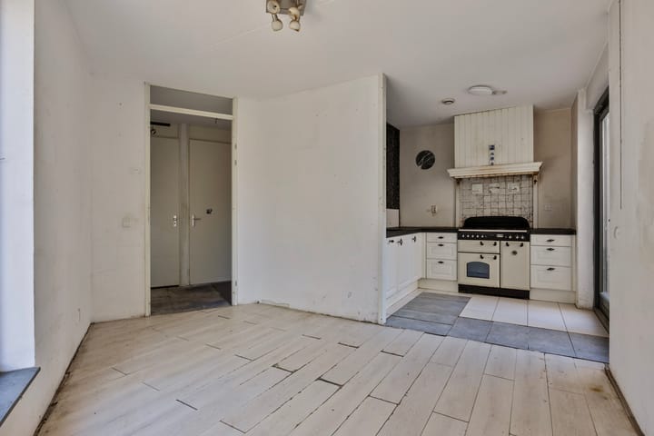 Foto 3 van Medinastraat 11