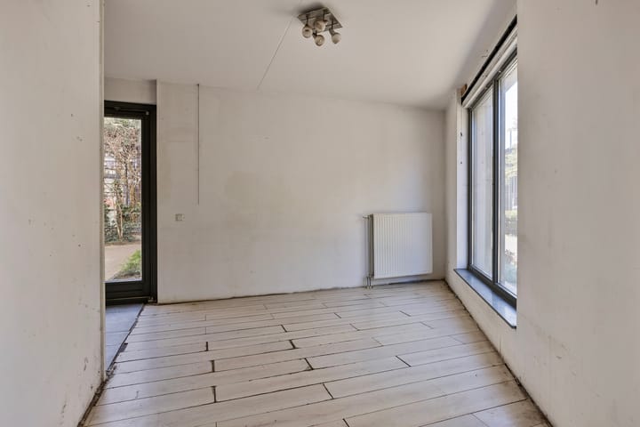 Foto 12 van Medinastraat 11